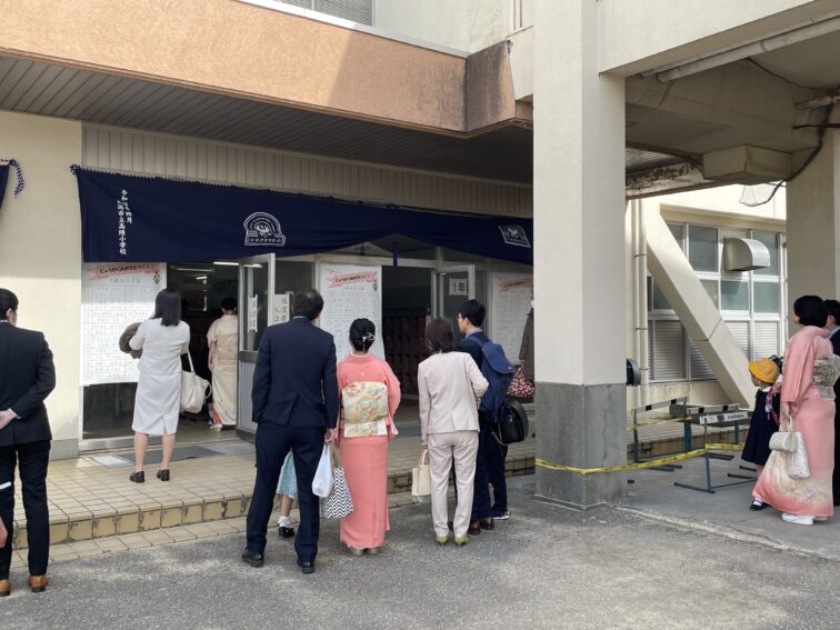 令和6年度 入学式 4/5 |高岡市立高陵小学校